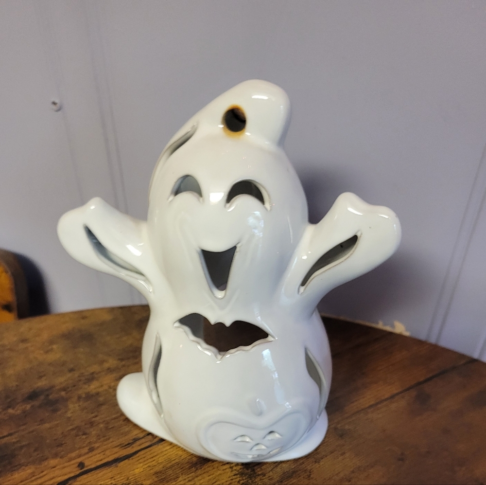 Vintage ceramic ghost candle holder 7×6×4 super cute